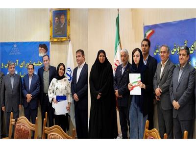 ثبت‌نام ۸۰ درصد دانش‌آموزان استان اردبیل در طرح «ایران دیجیتال»/ تأکید بر اهمیت آموزش‌های تخصصی فناوری اطلاعات