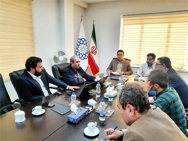 جلسه بررسی نقشه های مسیر اجرائی فیبرنوری در شهر اردبیل برگزار شد