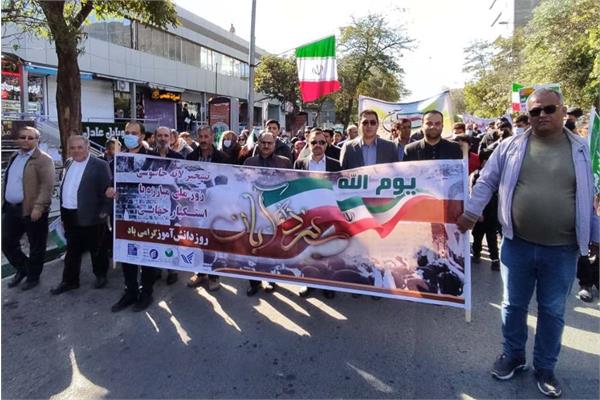 حضور مدیرکل و کارکنان ICT استان در راهپیمایی 13 آبان