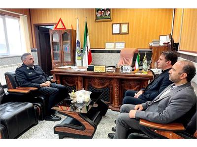 تأکید بر توسعه هوشمندسازی ترافیک در دیدار سرپرست اداره‌کل ارتباطات اردبیل با رئیس پلیس راهور استان