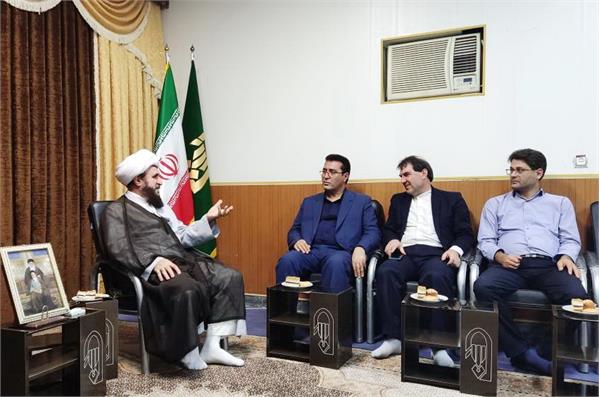 مدیرکل ارتباطات و فناوری اطلاعات استان اردبیل با امام جمعه شهرستان گرمی دیدار و گفتگو کرد